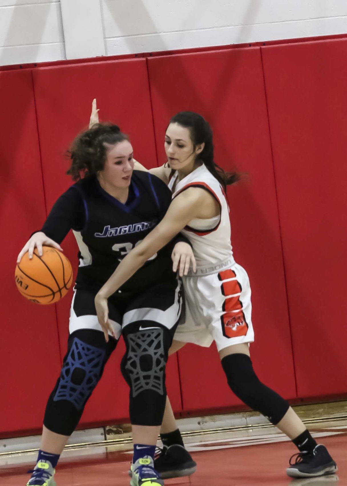 Lady Tiger Basketball